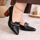 کفش پاشنه چوبی 1